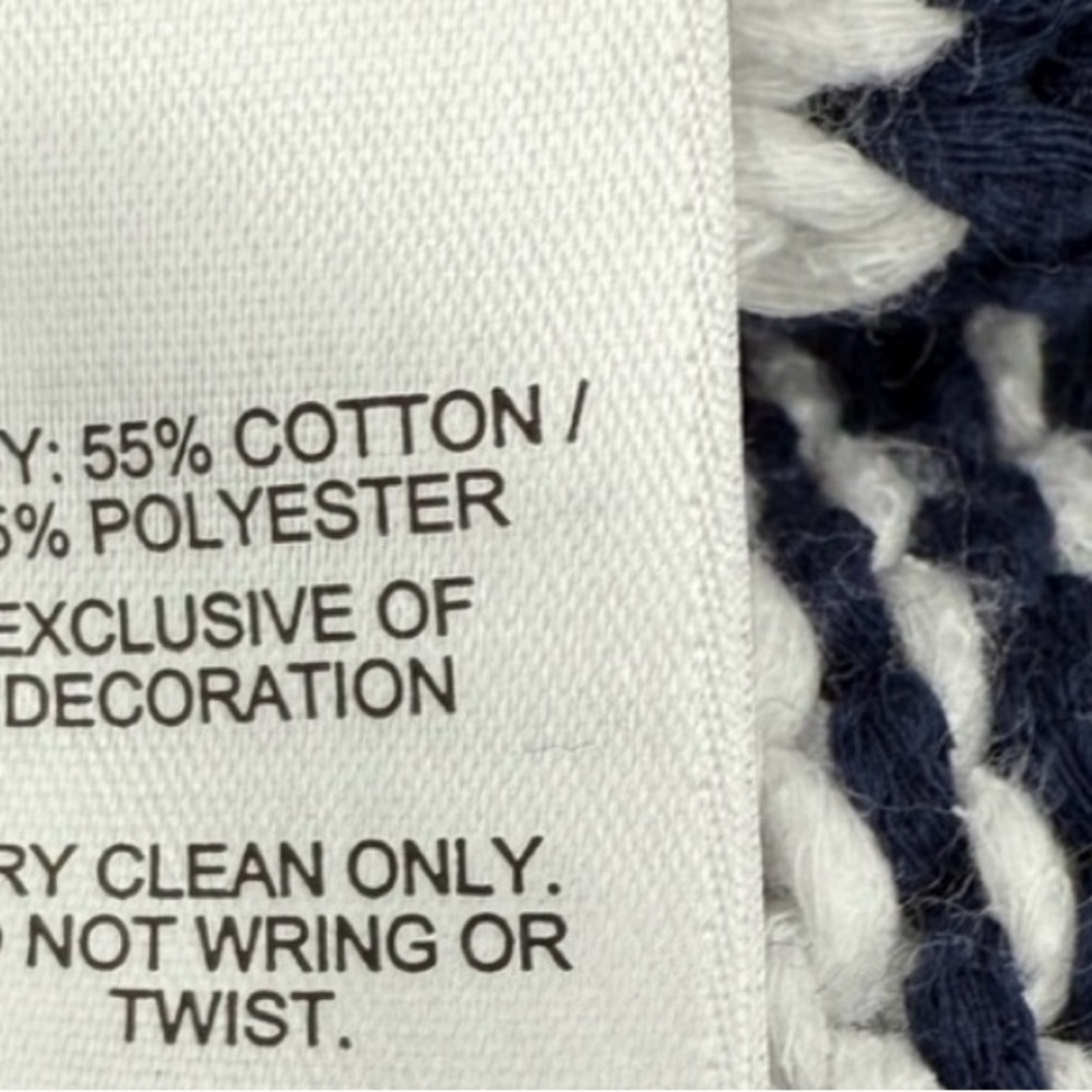 Vineyard Vines Blue and White Striped Sweater - Picture 6 of 6